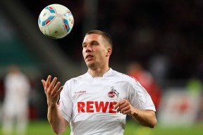 -女子国家队引入多语种战术术语便于国际比赛沟通，女子队员