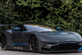 九游app下载中心-世界青年篮球锦标赛中，欧洲与美洲球队激烈角逐，争夺未来之星