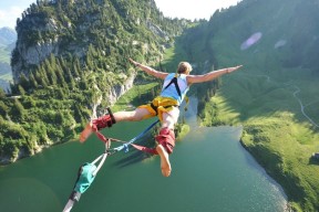 九游(jiuyou)官方网站-博卡控球时压上不够，缺乏侵略性