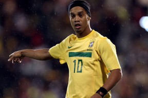 九游用户空间-篮球公益活动深入社区推广健康生活方式和运动文化，篮球公益活动主题