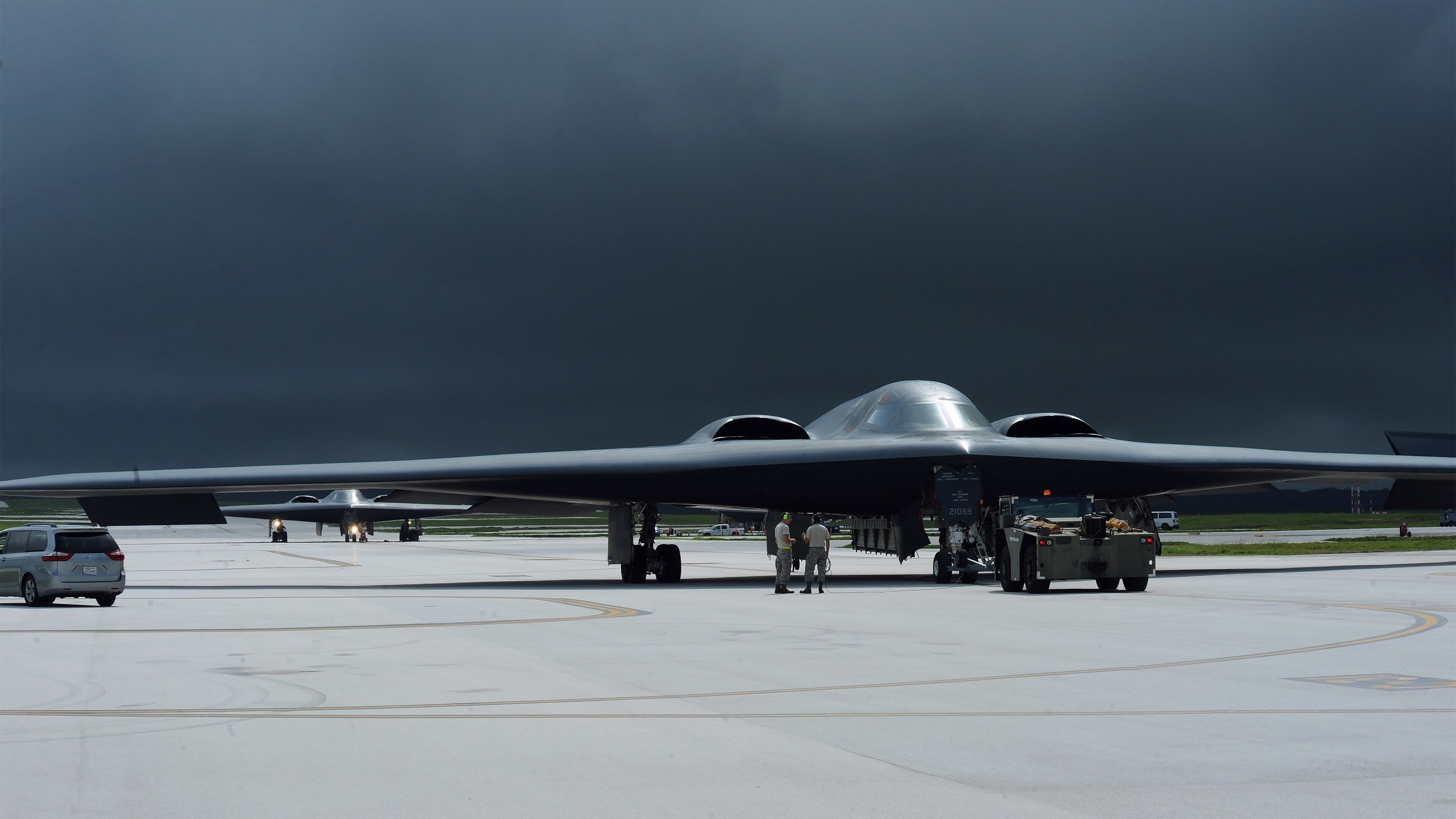 门将出击时机把握是否成为破局定位球战术关键,门将进攻