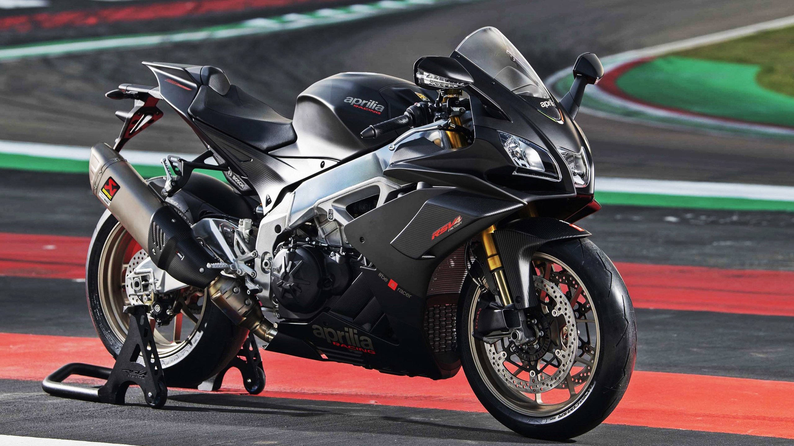 欧洲杯震撼周期:战术变化创造奇迹!,欧洲杯的战况如何